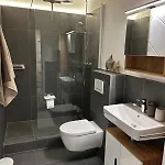 Zentral 1-zimmer Mit Parkplatz