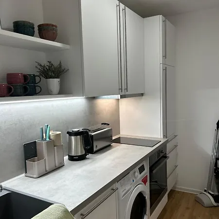 Apartment Zentral 1-zimmer Mit Parkplatz *