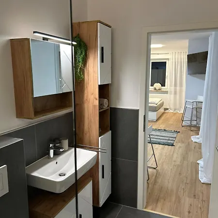 Zentral 1-zimmer Mit Parkplatz Kempten